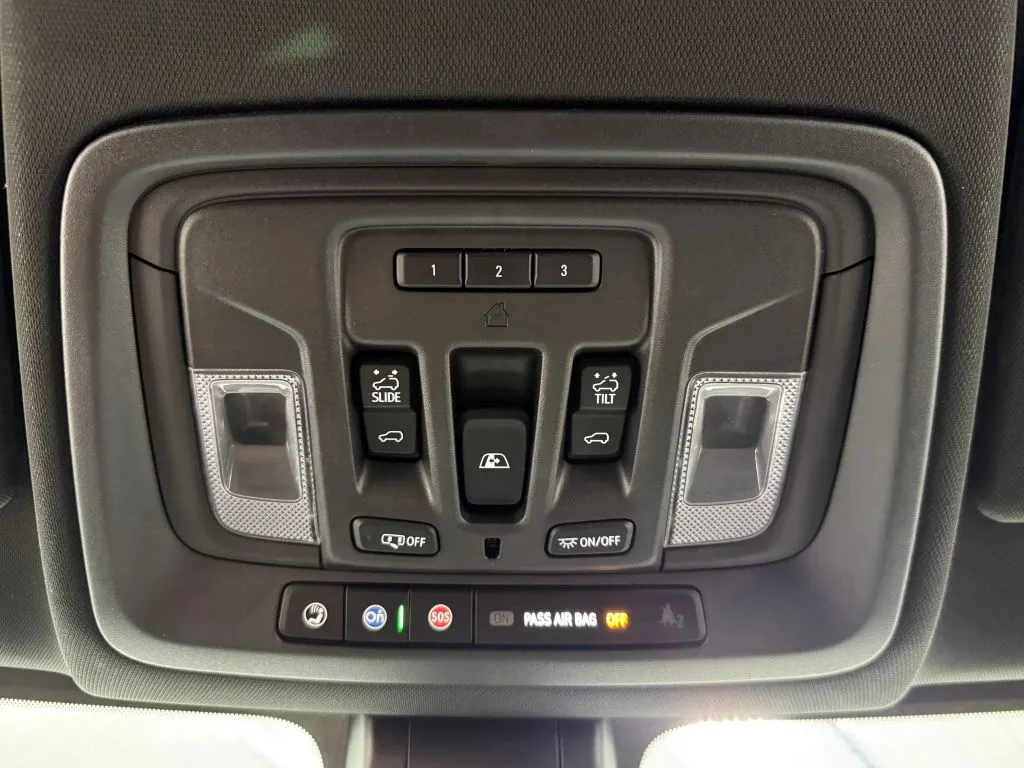 GMC Sierra photo 37
