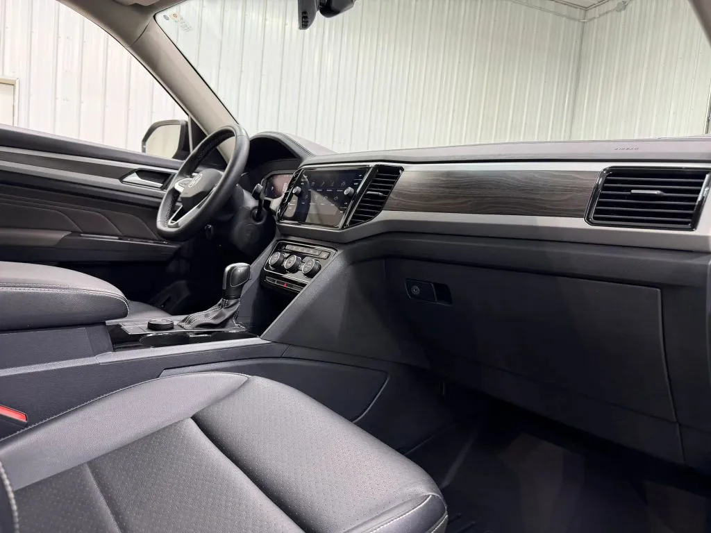 Volkswagen Atlas photo 14