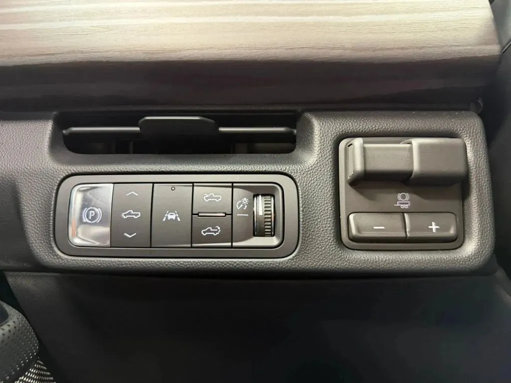 GMC Sierra photo 34
