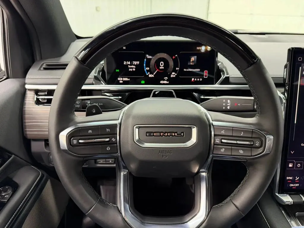GMC Sierra photo 20