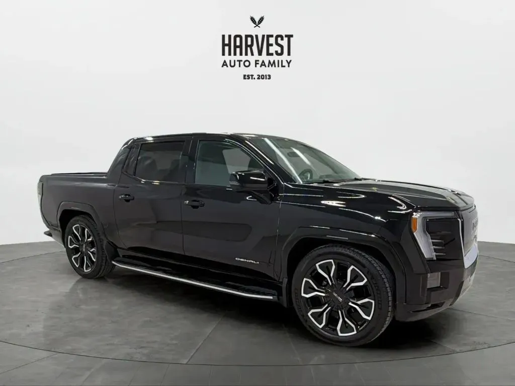 GMC Sierra photo 9
