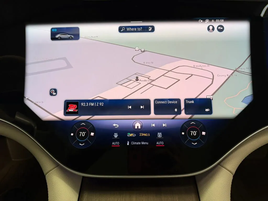 Mercedes-Benz EQS photo 24