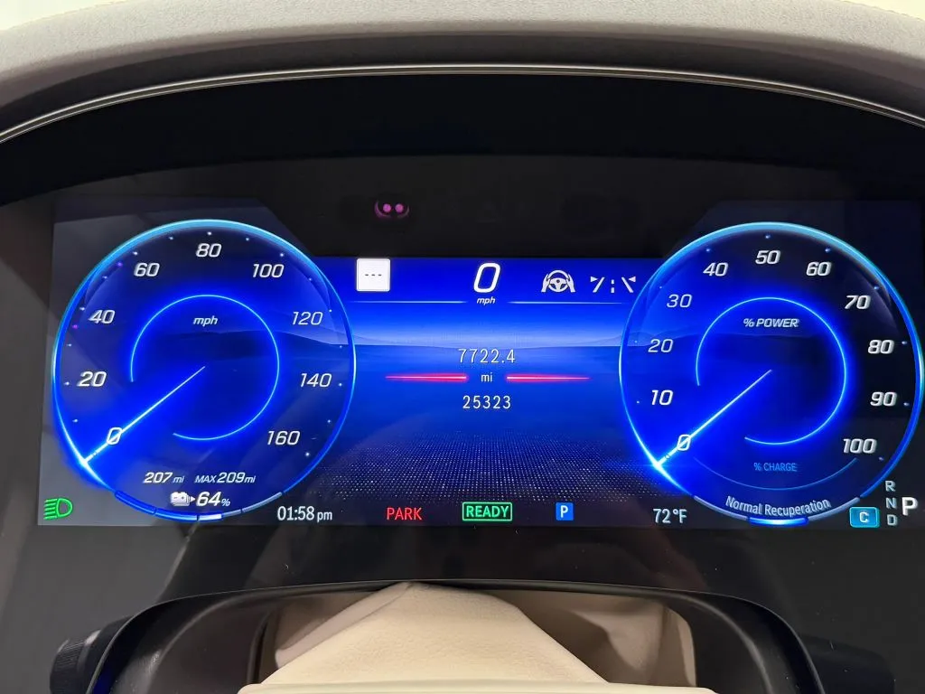 Mercedes-Benz EQS photo 23