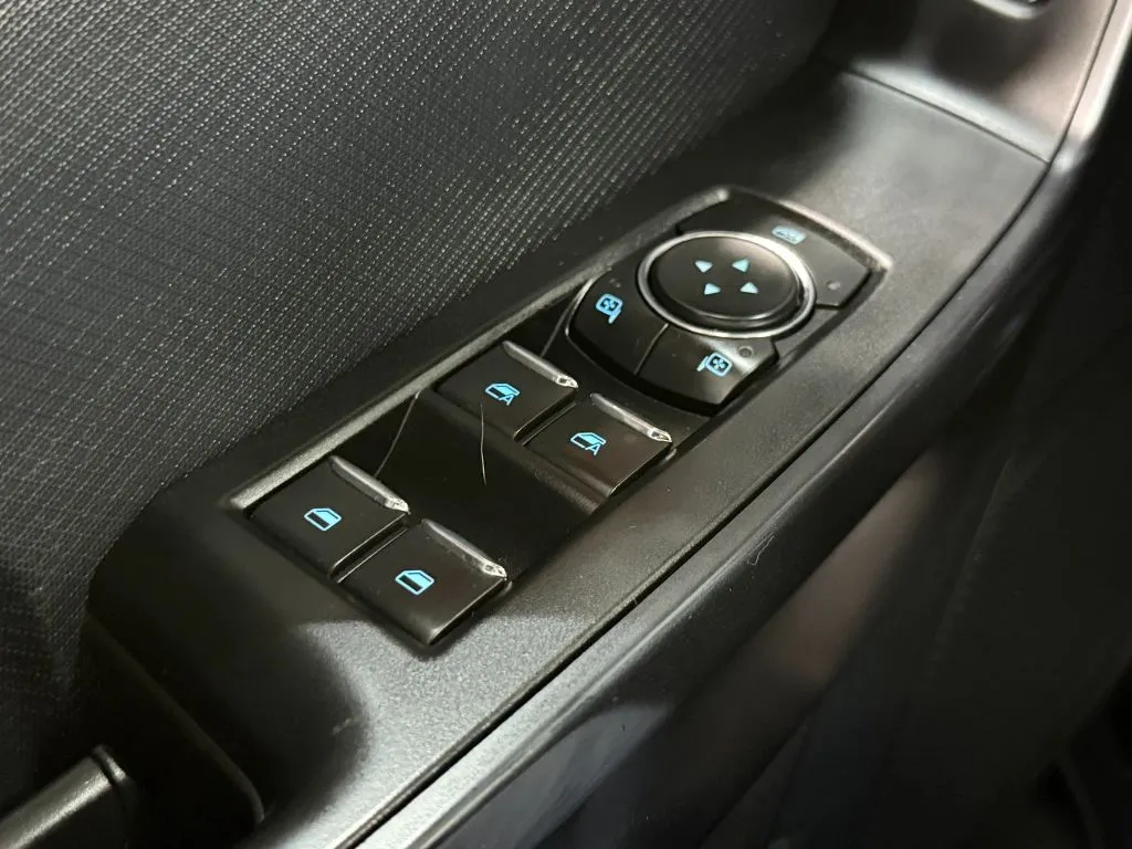 Ford F-150 photo 26