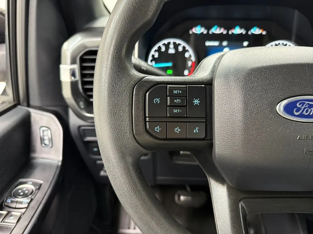 Ford F-150 photo 29