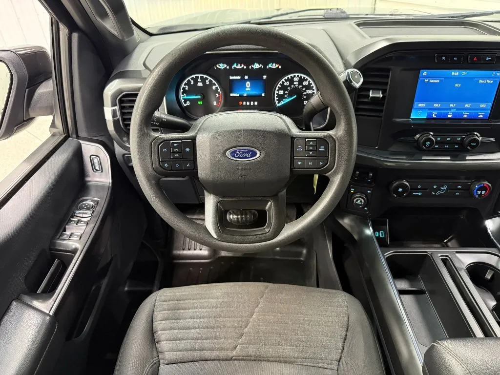 Ford F-150 photo 18