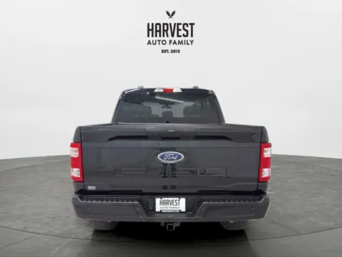 More photos of 2021 Ford F-150 SuperCrew Cab XL Pickup 4D 5 1/2 ft at Harvest Auto Family, NE
