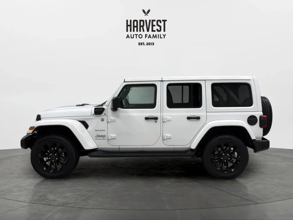 Jeep Wrangler photo 2