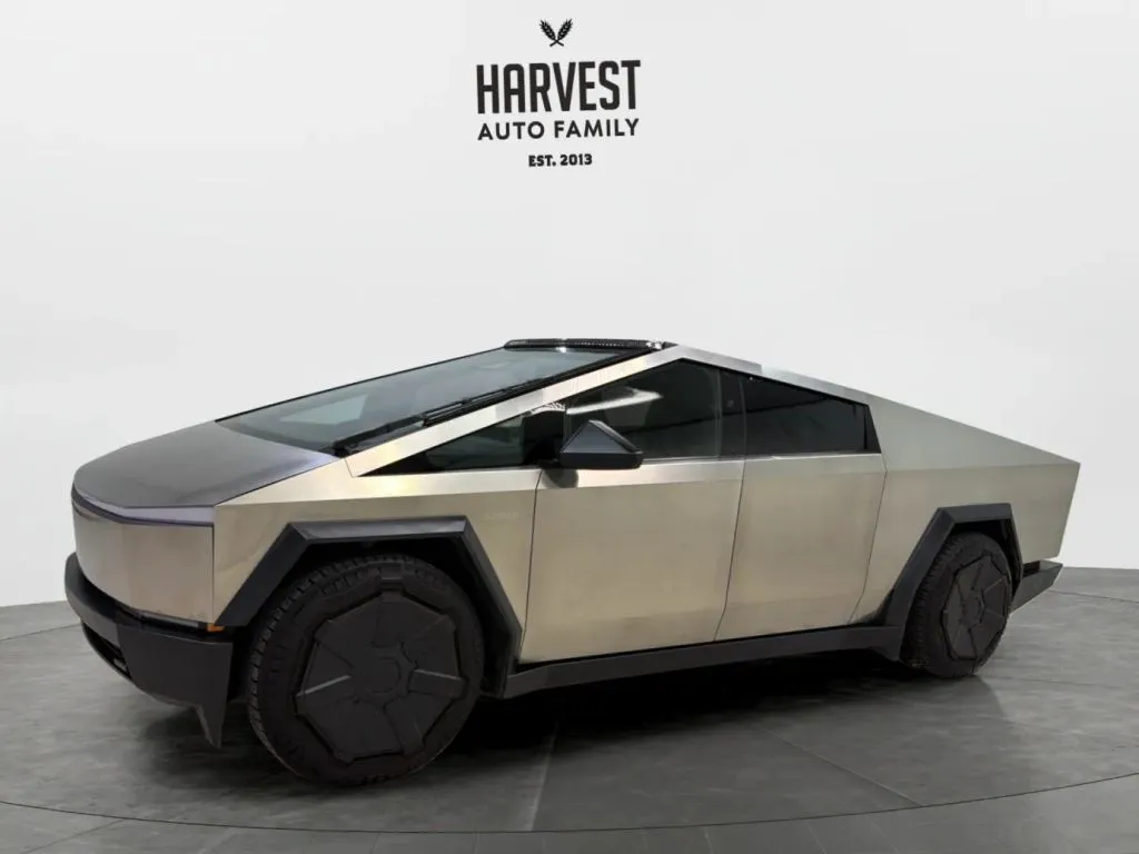 Silver 2024 Tesla Cybertruck Cyberbeast Pickup 4D 6 ft for sale in Wahoo, NE
