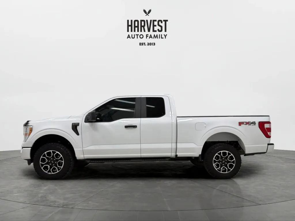 Ford F-150 photo 2