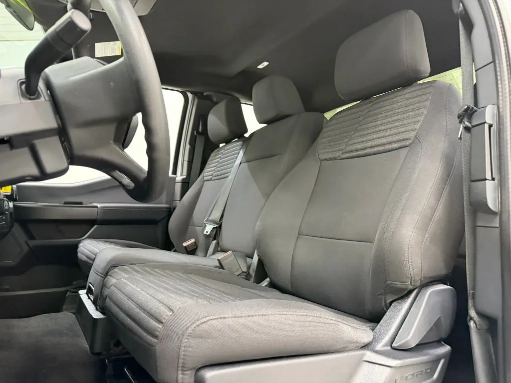 Ford F-150 photo 16