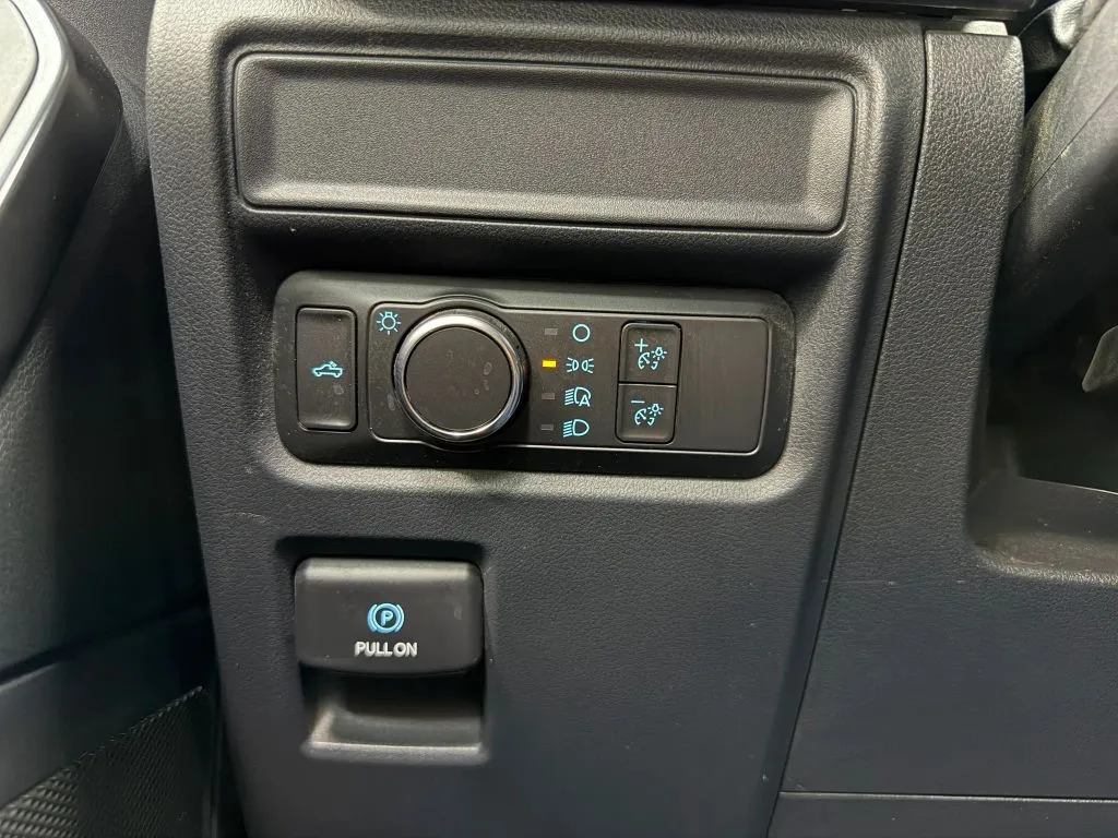Ford F-150 photo 31
