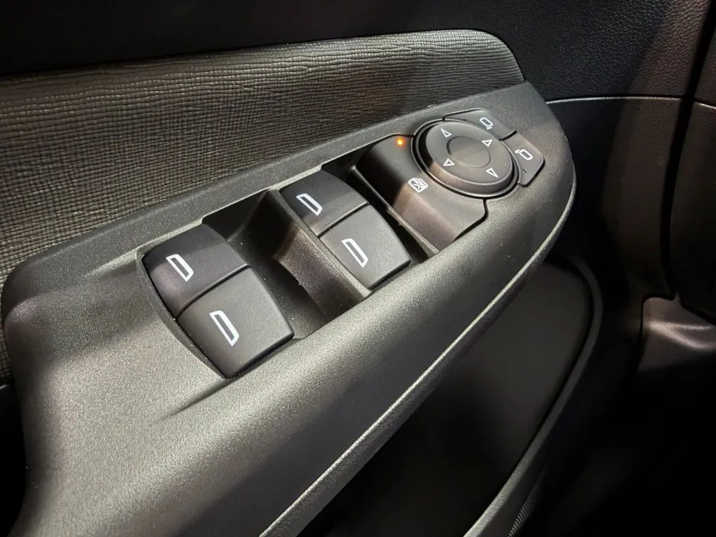 Buick Envista photo 27