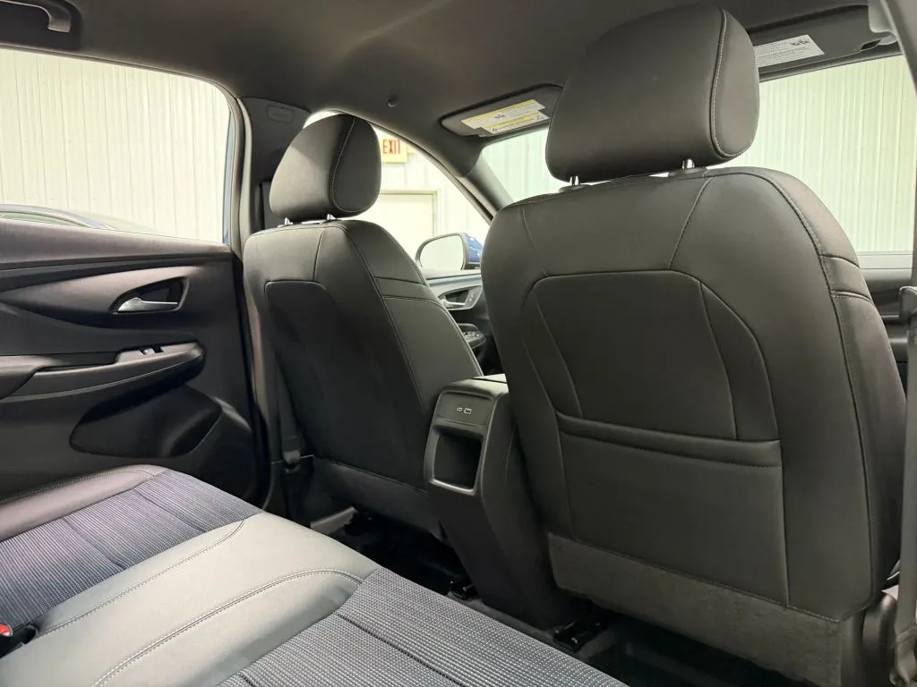 Buick Envista photo 18