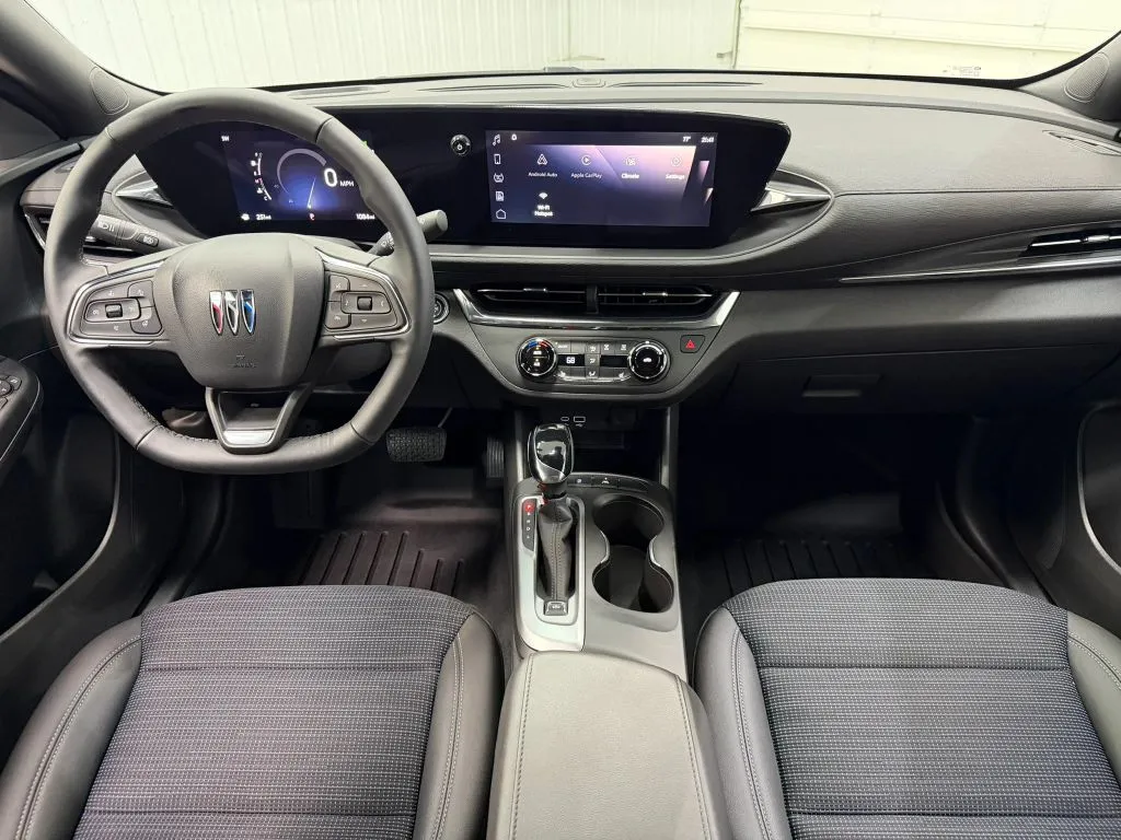 Buick Envista photo 13