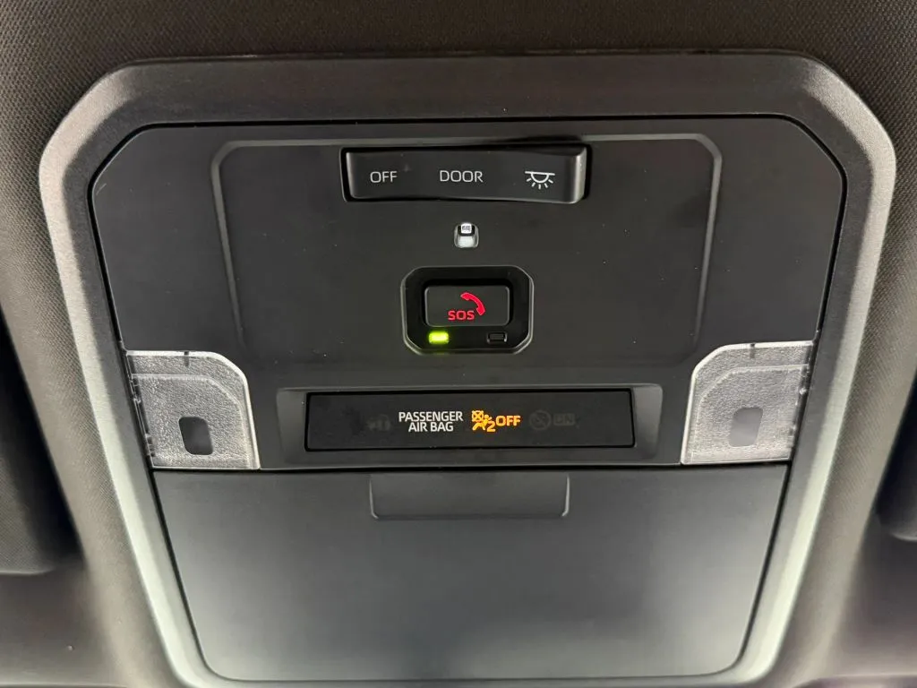 Toyota Tacoma photo 27