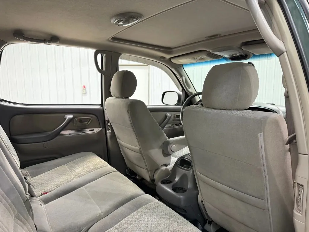Toyota Tundra photo 17