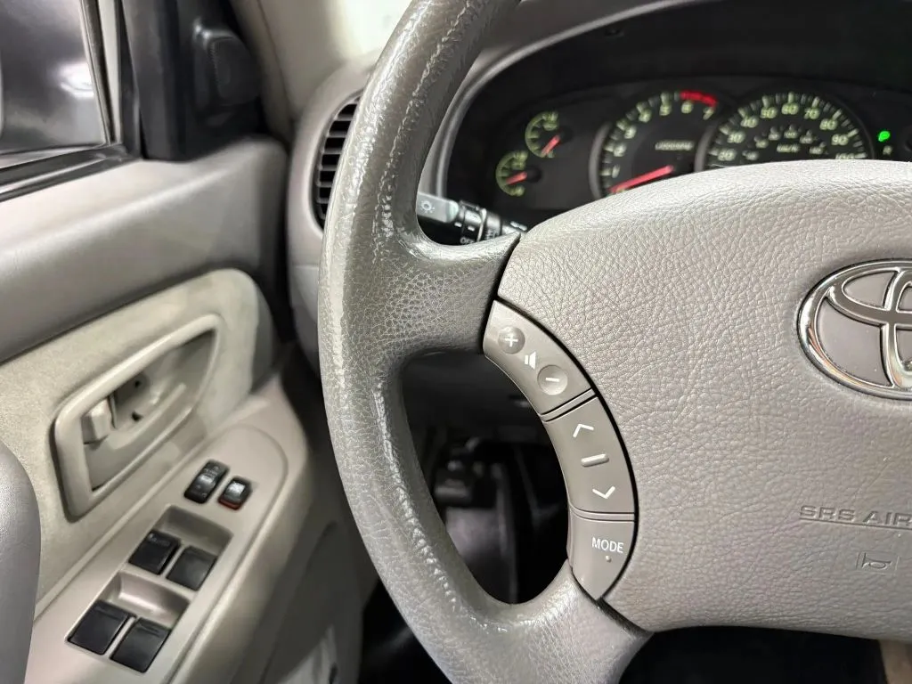 Toyota Tundra photo 26
