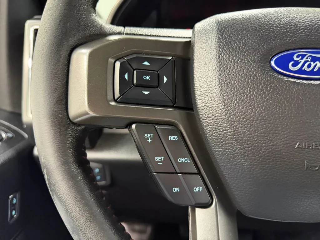Ford F-150 photo 32