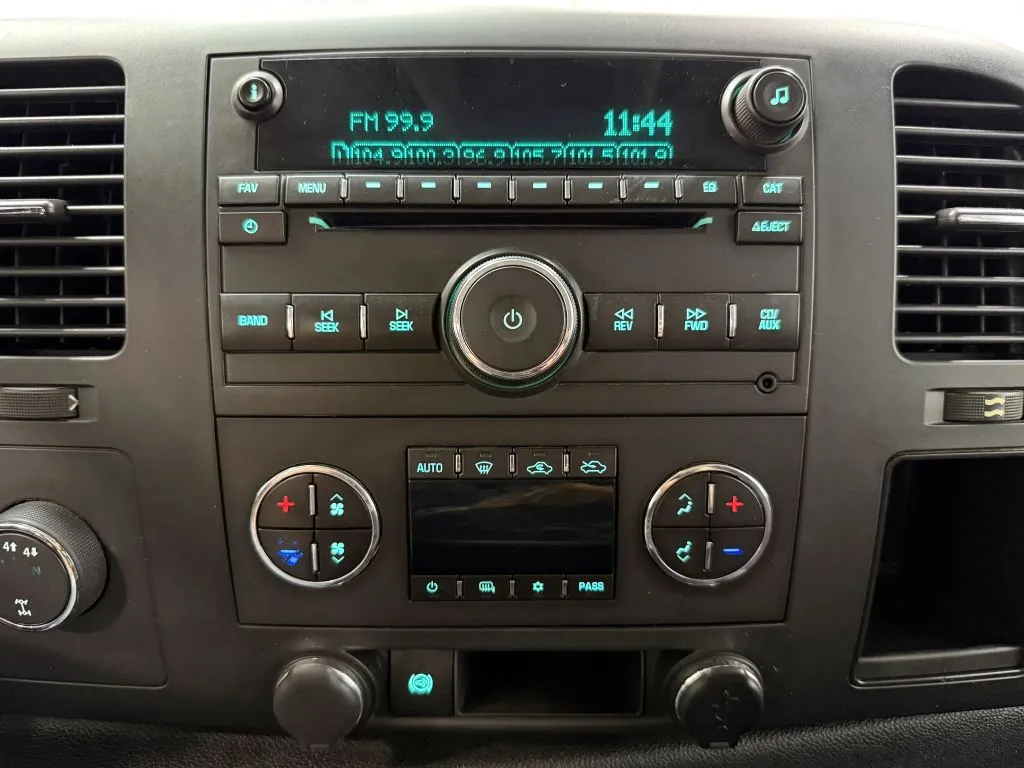 GMC Sierra photo 21