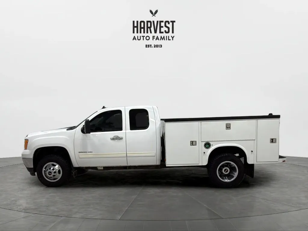 GMC Sierra photo 2