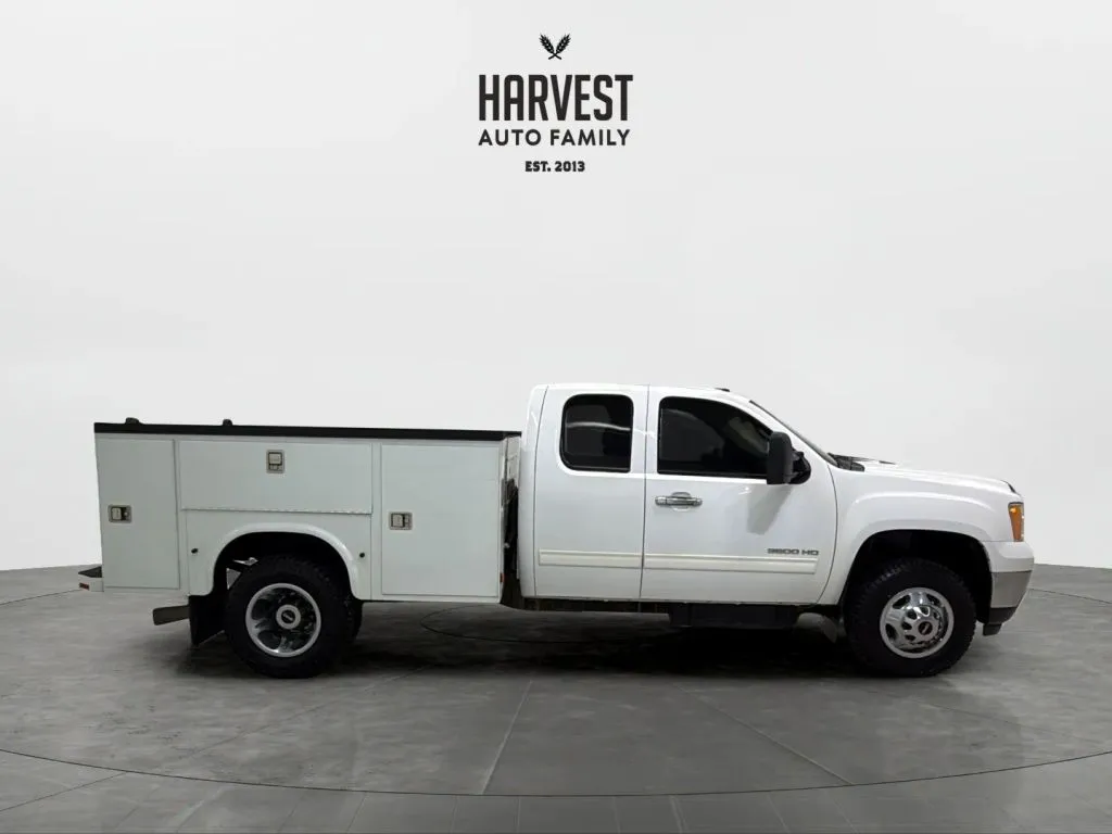 GMC Sierra photo 8