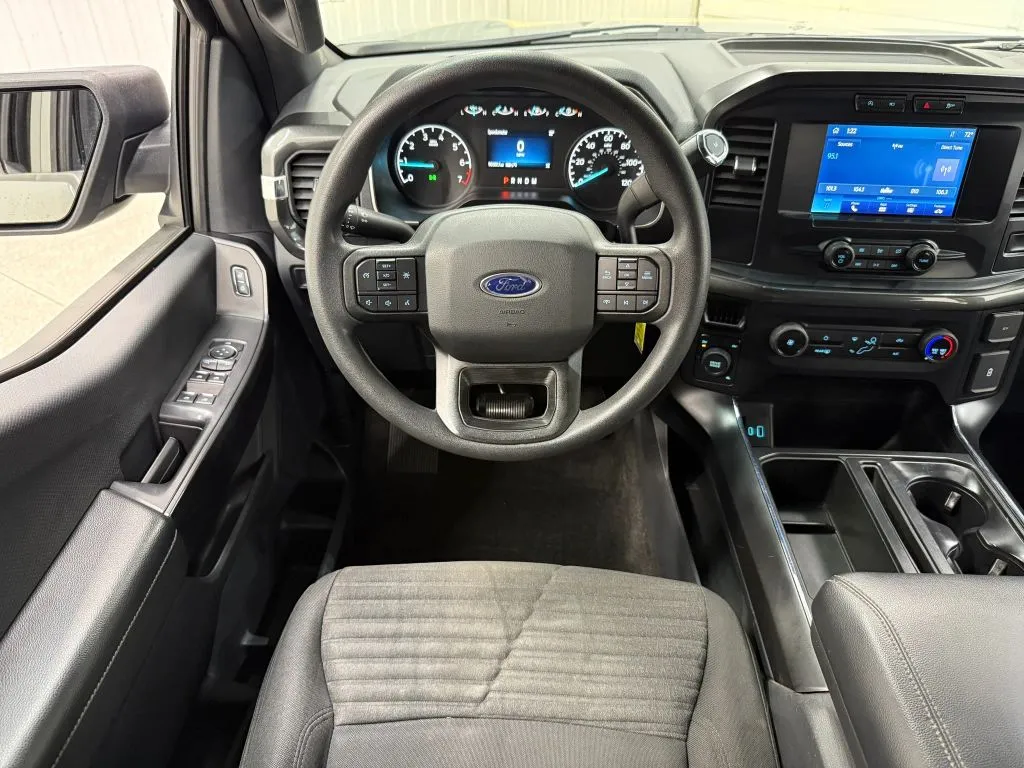 Ford F-150 photo 18