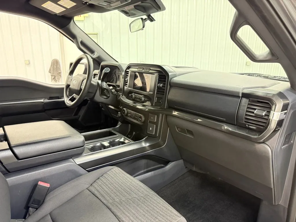 Ford F-150 photo 14