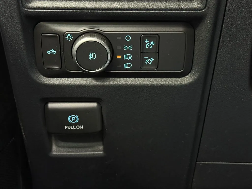 Ford F-150 photo 27