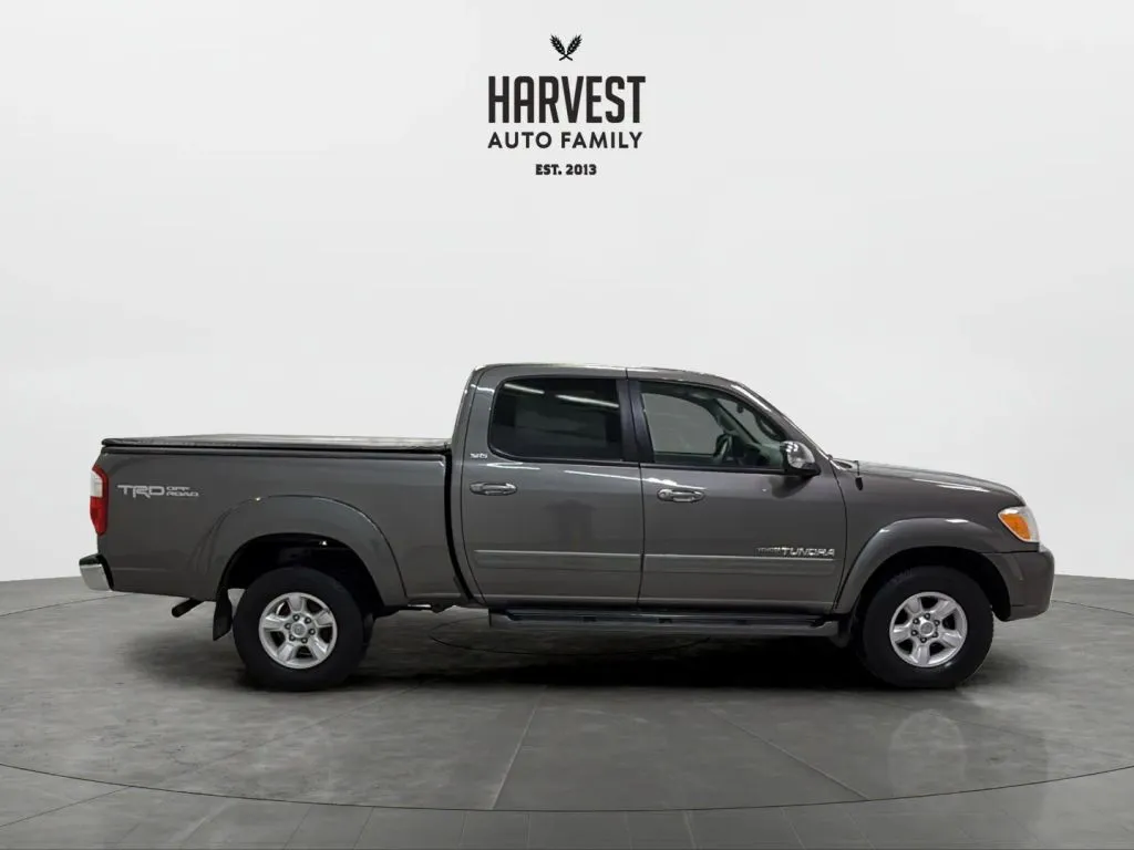 Toyota Tundra photo 8