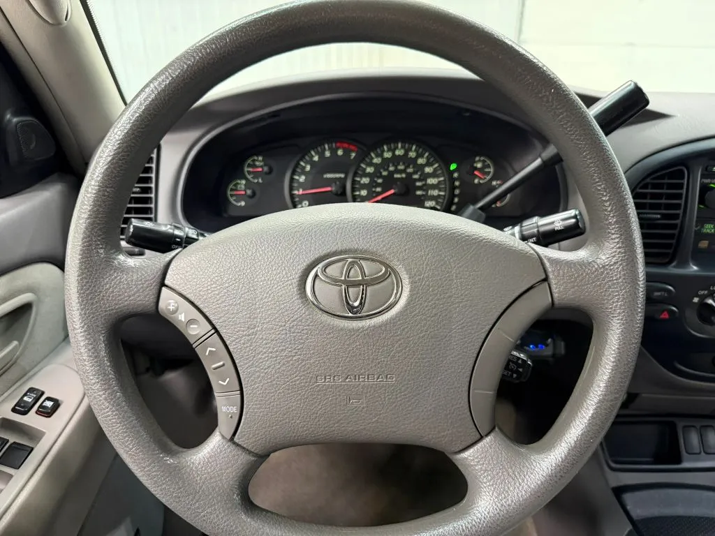 Toyota Tundra photo 19