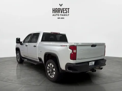 More photos of 2021 Chevrolet Silverado 2500 HD Crew Cab Custom Pickup 4D 6 1/2 ft at Harvest Auto Family, NE