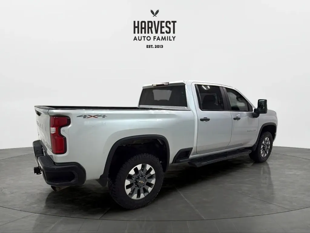 Chevrolet Silverado photo 7