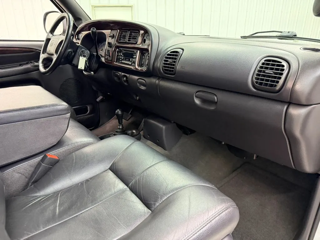 Dodge Ram photo 14