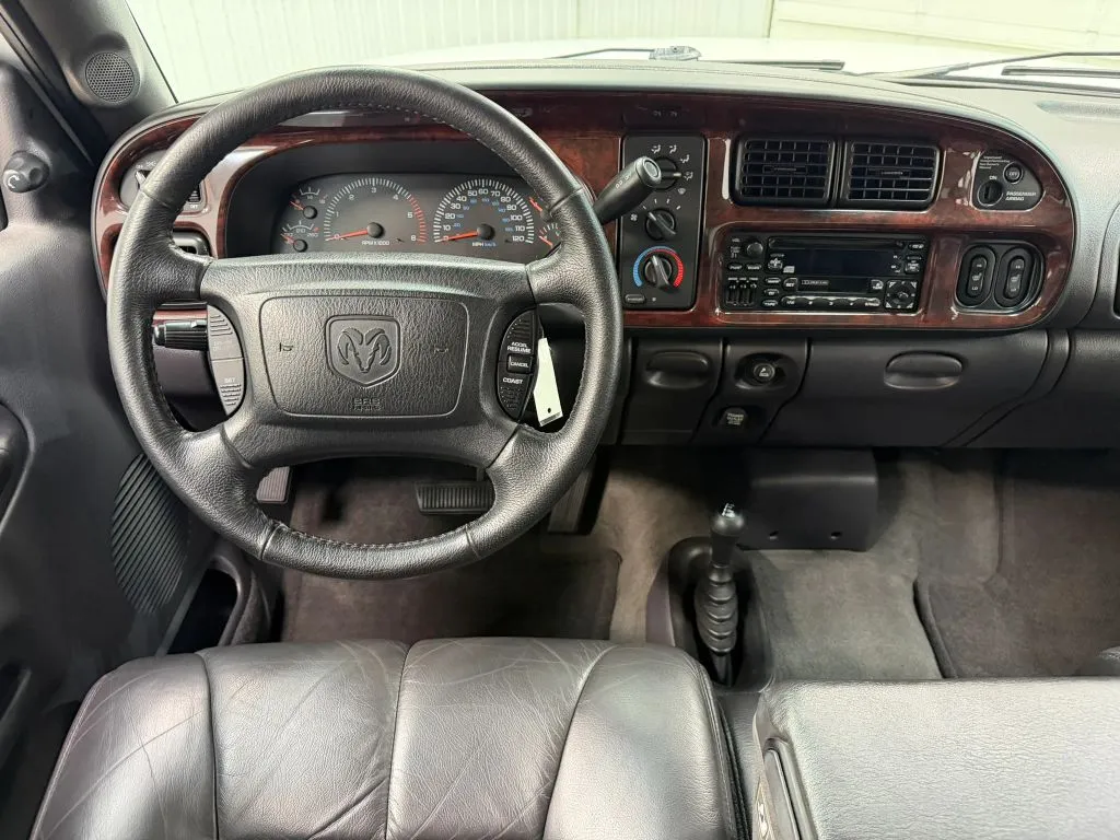 Dodge Ram photo 21