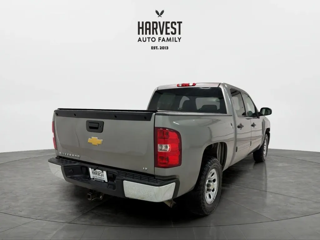 Chevrolet Silverado photo 6