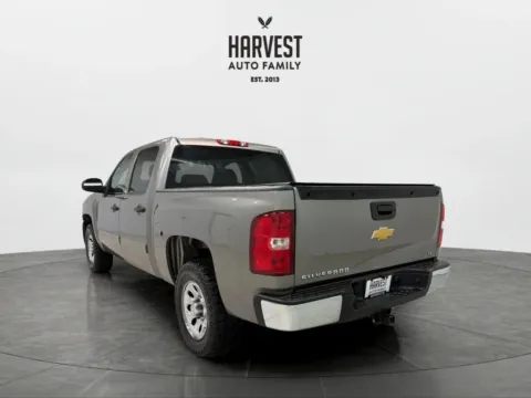 More photos of 2013 Chevrolet Silverado 1500 Crew Cab LT Pickup 4D 5 3/4 ft at Harvest Auto Family, NE