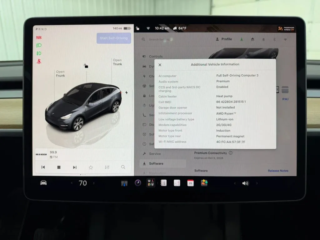 Tesla Model Y photo 25