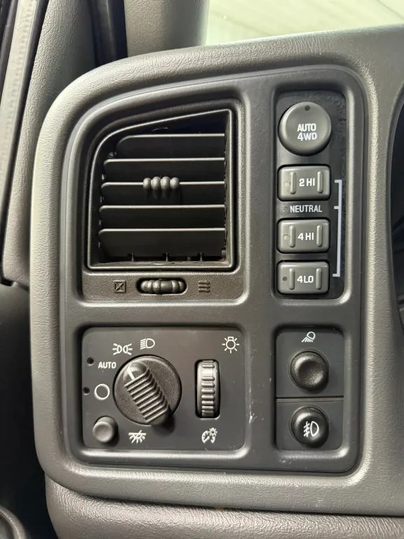 Chevrolet Avalanche photo 22