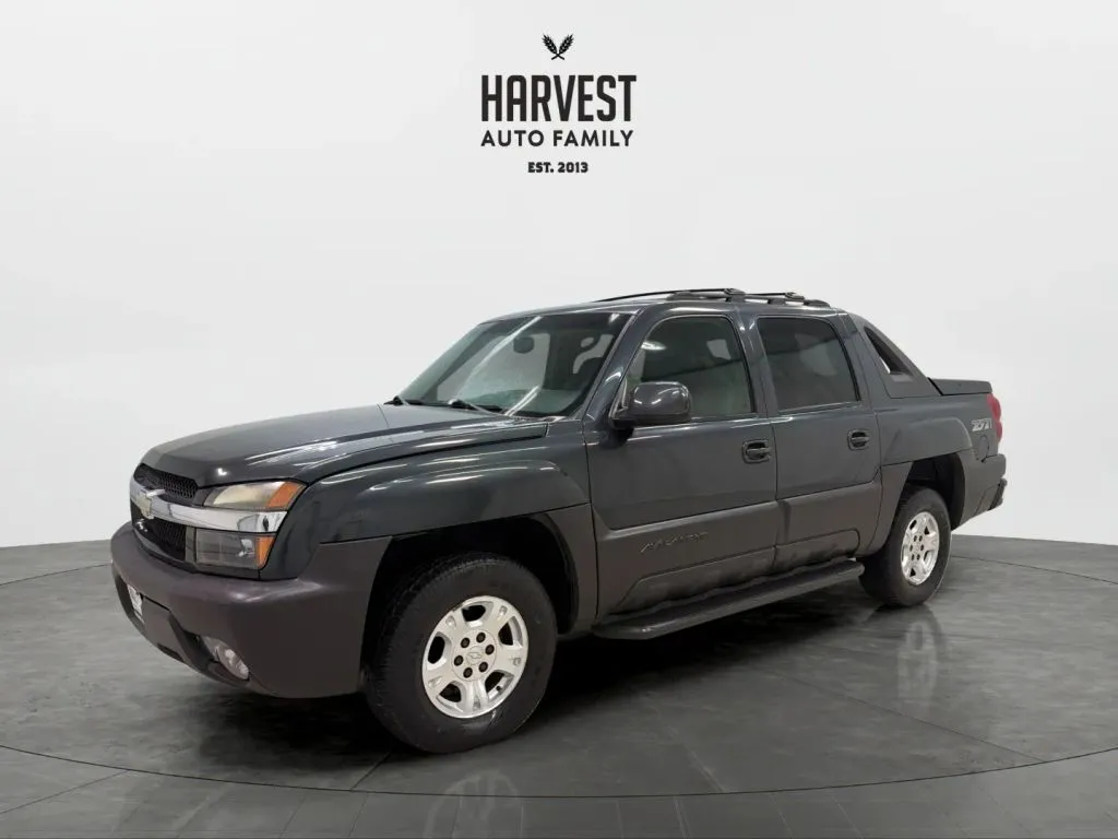 Gray 2003 Chevrolet Avalanche 1500 Sport Utility Pickup 4D 5 1/4 ft for sale in Wahoo, NE