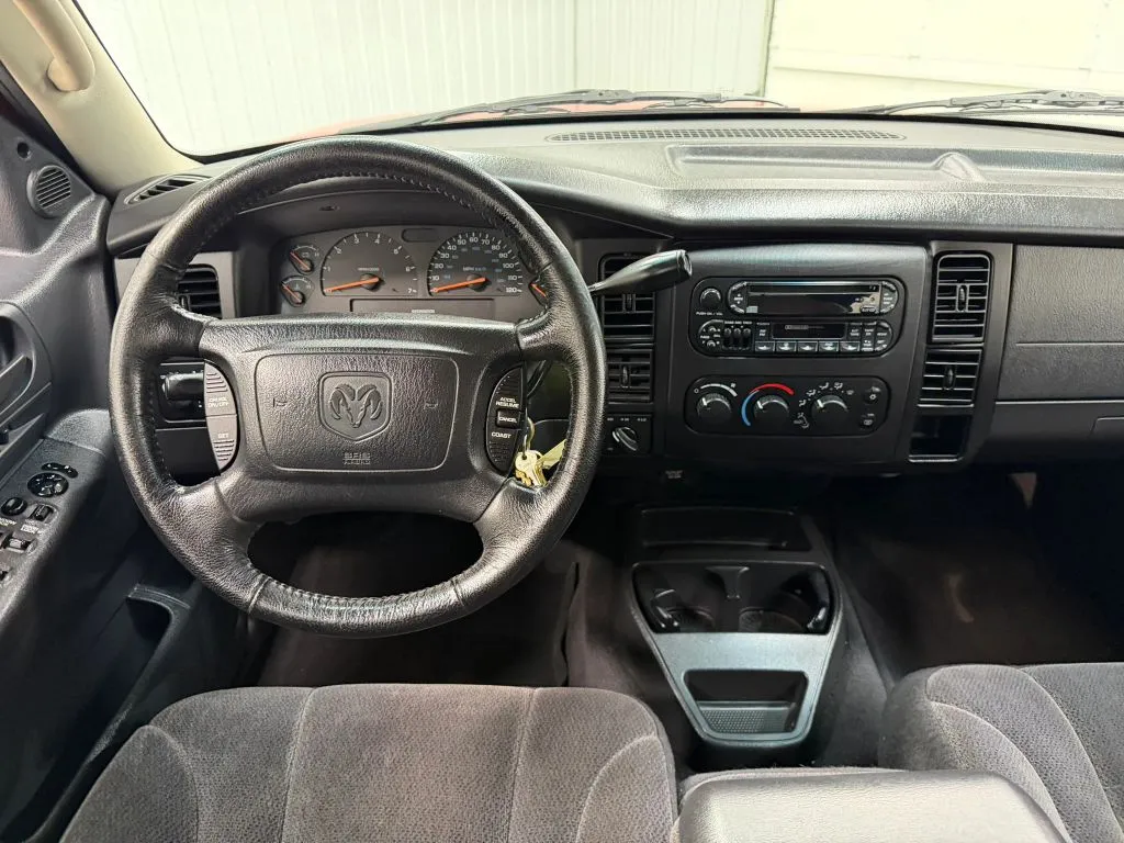 Dodge Dakota photo 19