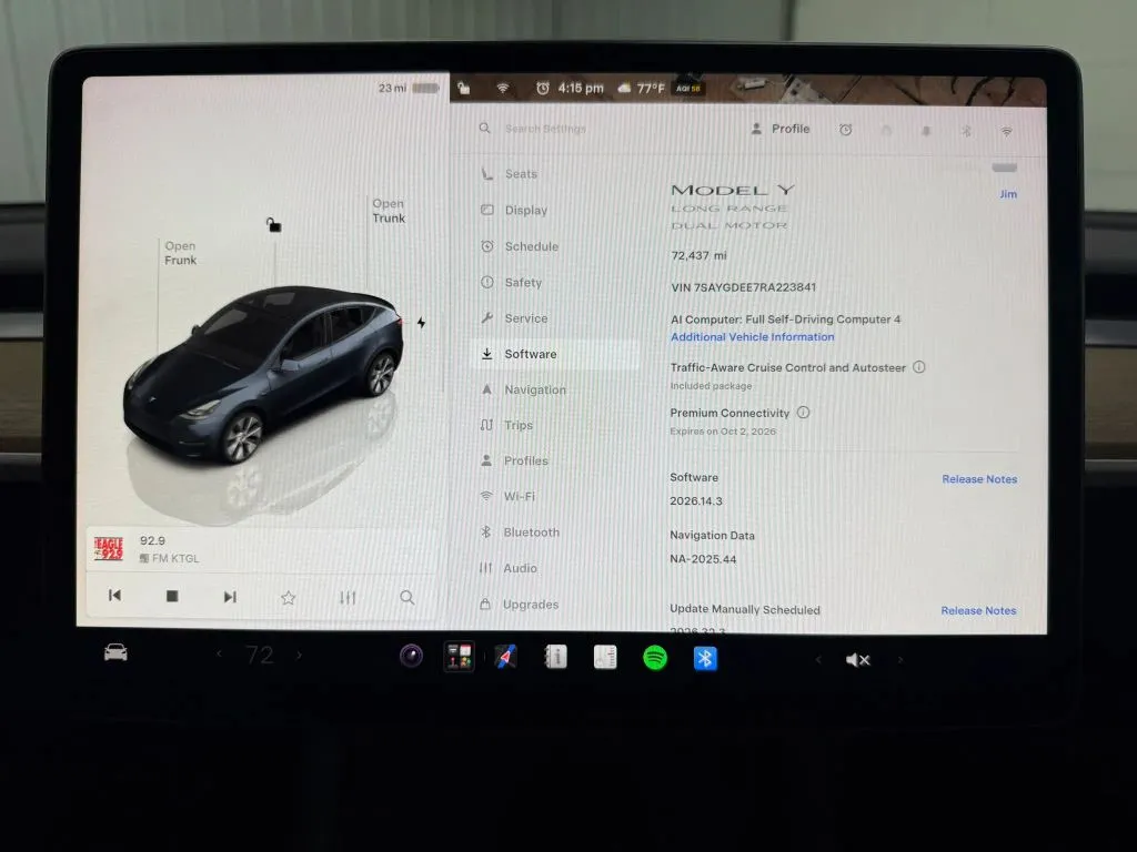 Tesla Model Y photo 21