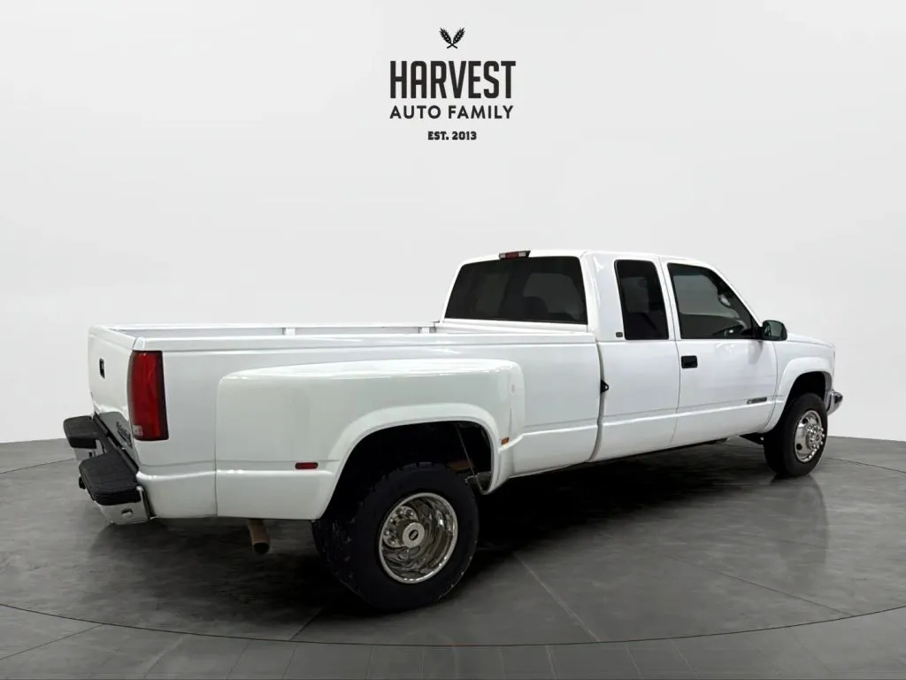 Chevrolet 3500 photo 7