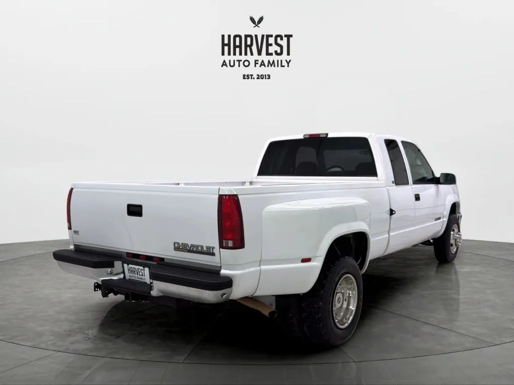 Chevrolet 3500 photo 6