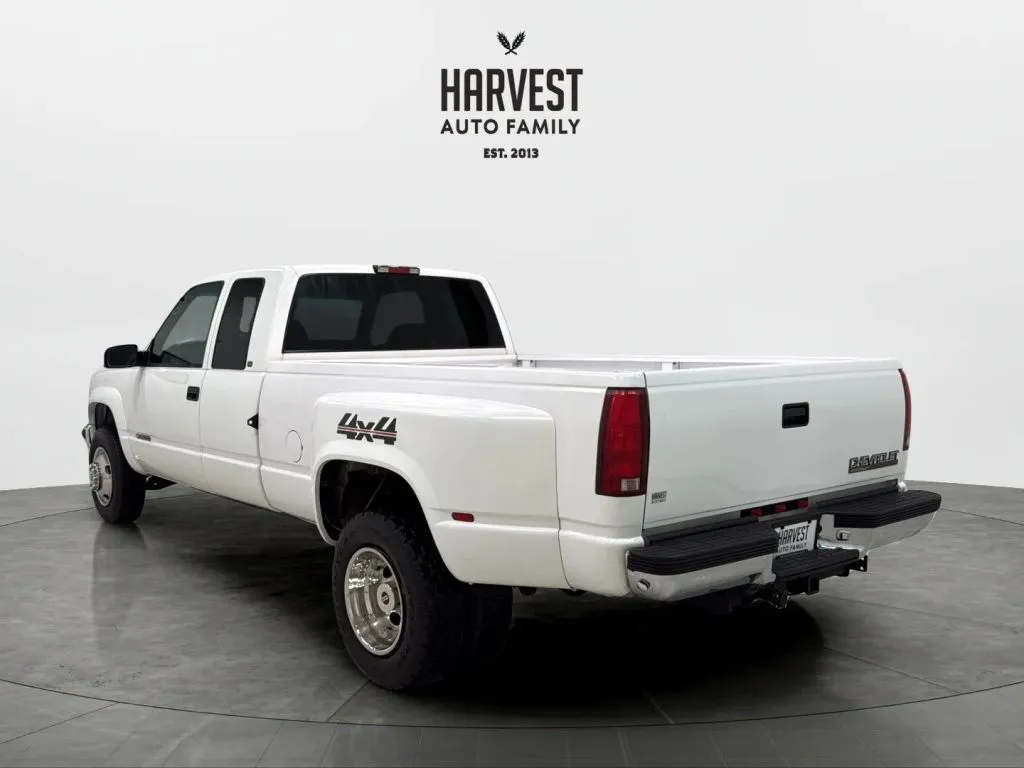 Chevrolet 3500 photo 4