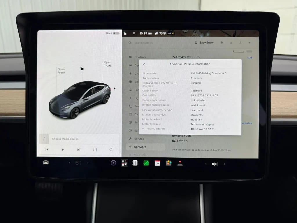 Tesla Model 3 photo 21