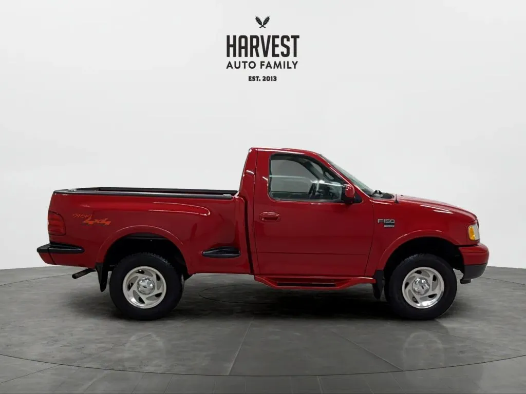 Ford F-150 photo 8