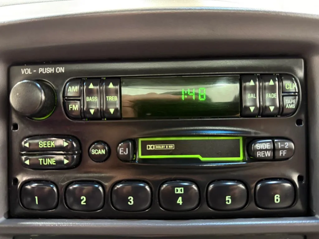 Ford F-150 photo 19