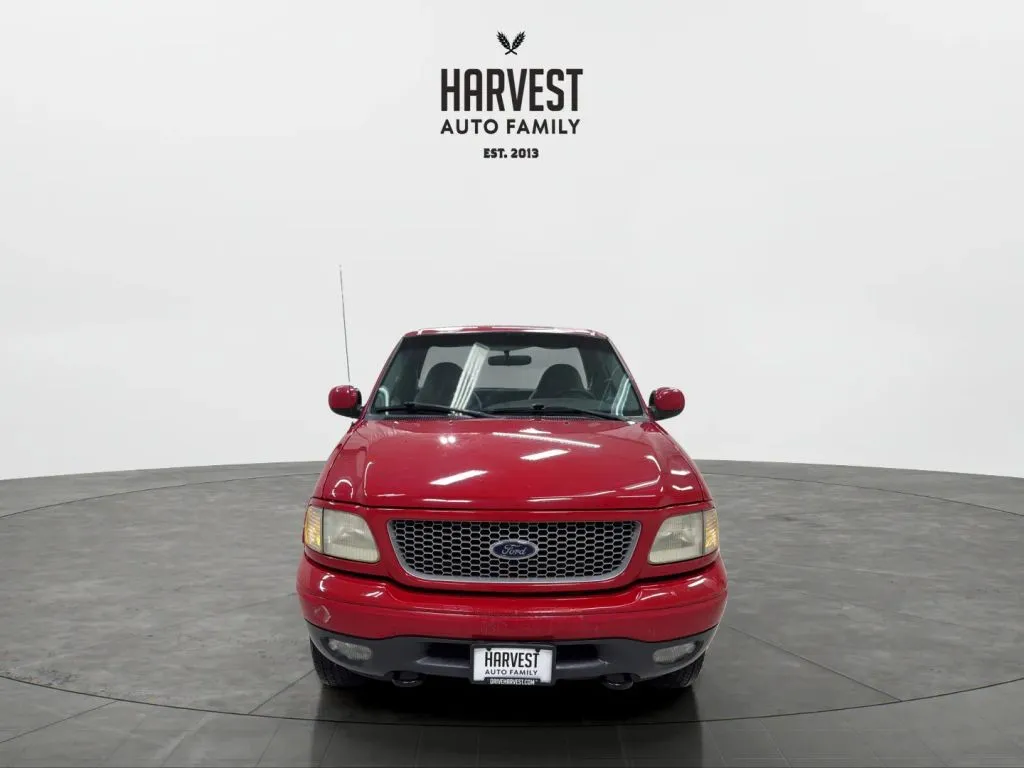 Ford F-150 photo 11