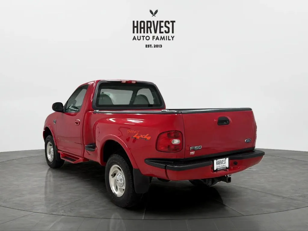 Ford F-150 photo 4